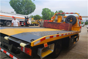 湟源附近拖车电话号码服务