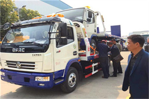 湟源汽车道路救援拖车价格